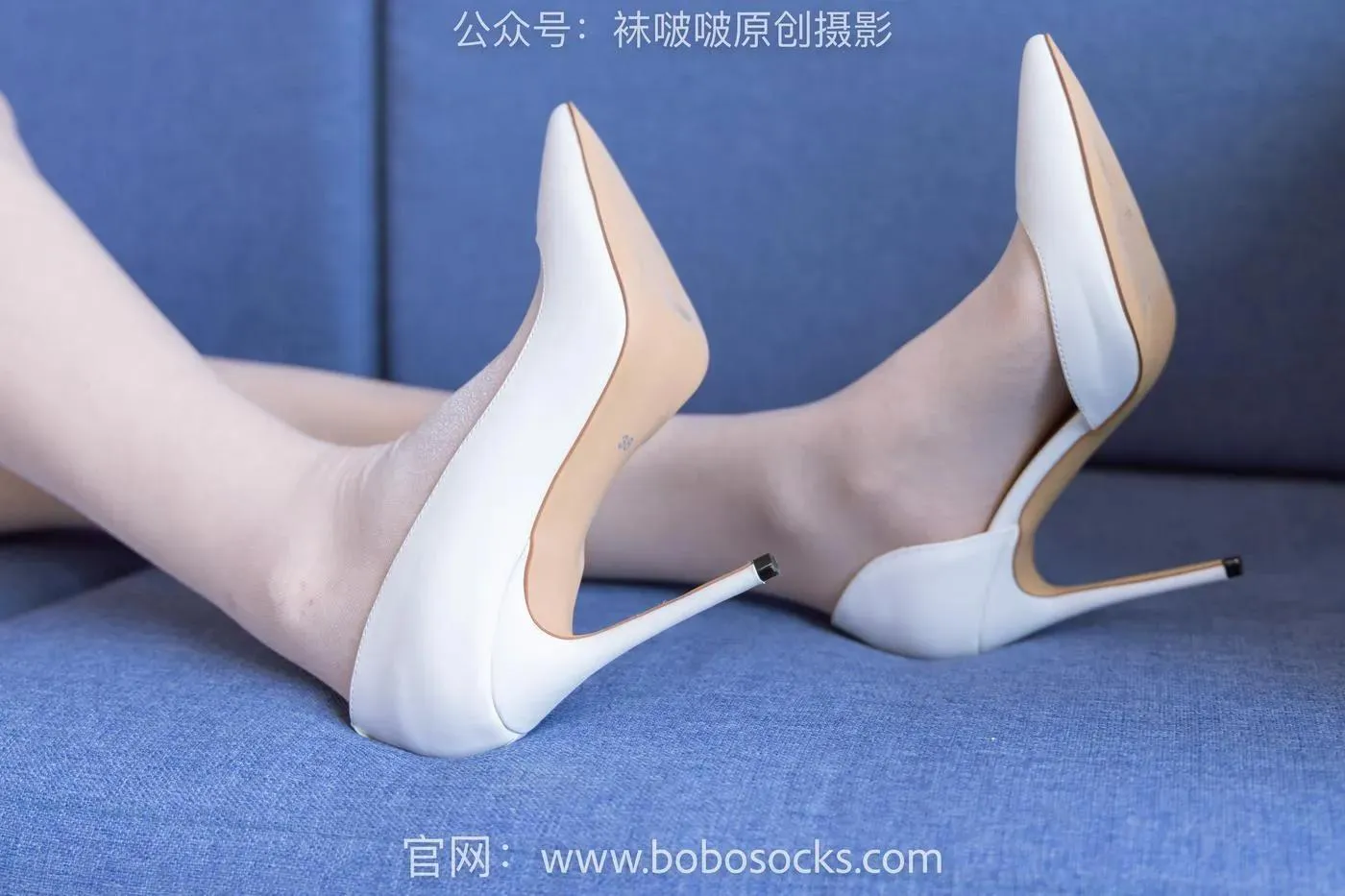 [BoBoSocks袜啵啵]NO.154 小甜豆-两双高跟鞋、珠光白丝、女仆装 [200P]插图7